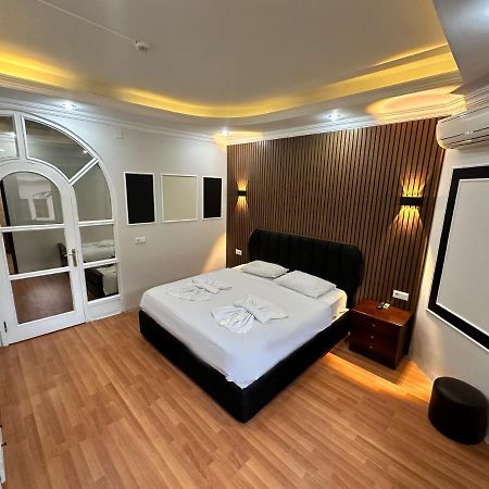 My Metropol Hotel Батуми Экстерьер фото