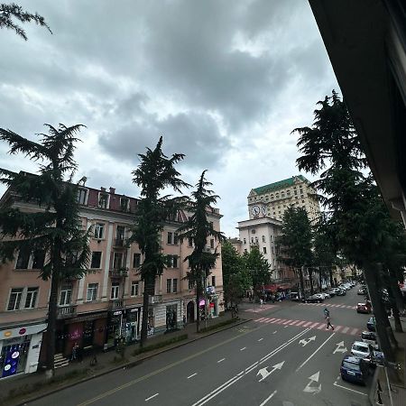 My Metropol Hotel Батуми Экстерьер фото