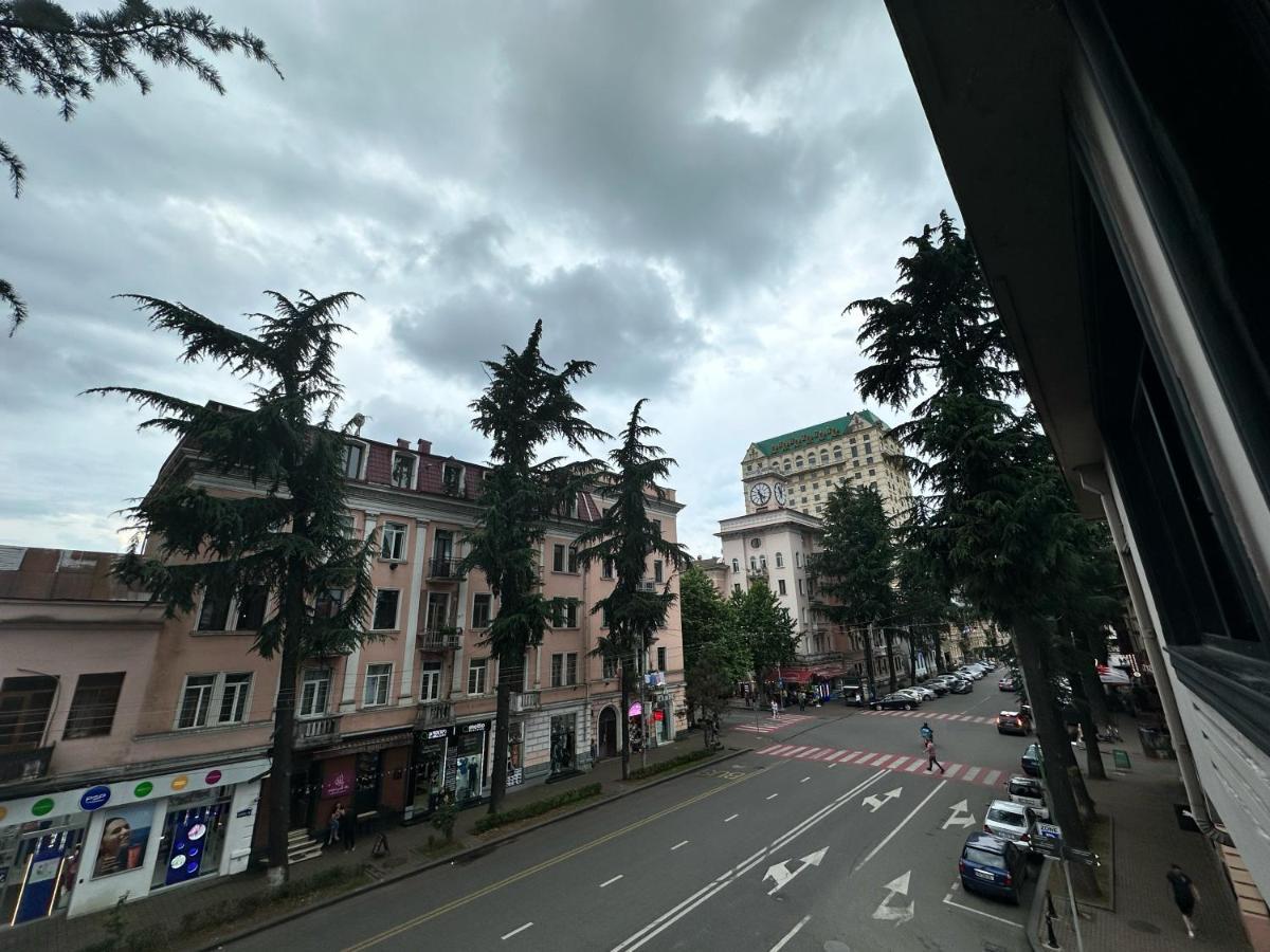 My Metropol Hotel Батуми Экстерьер фото